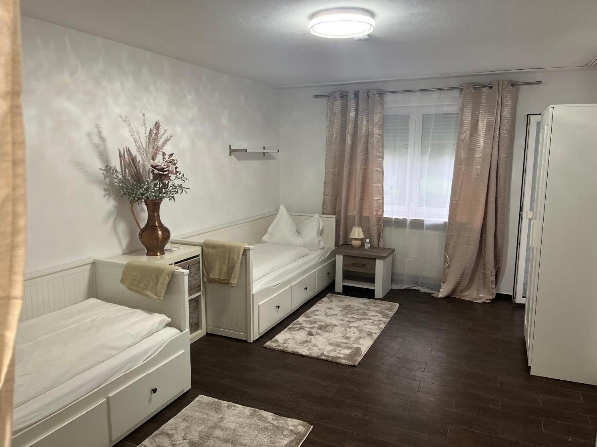 Bibis Ferienwohnung Munique Exterior foto